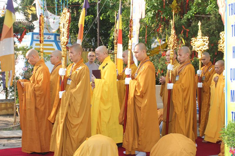 Đồng Tháp: Truyền Giới Tỳ Kheo &amp; Bế Mạc Giới Đàn