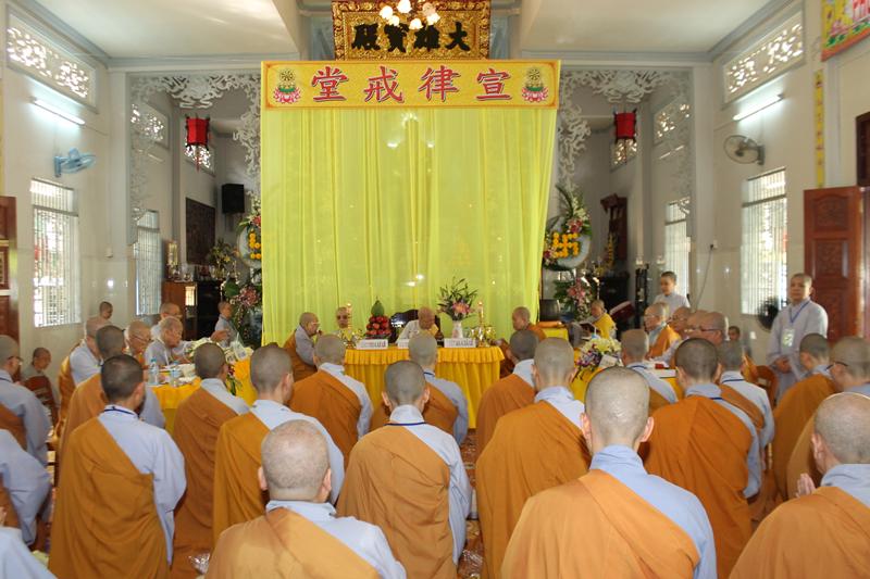 Đồng Tháp: Truyền Giới Tỳ Kheo &amp; Bế Mạc Giới Đàn