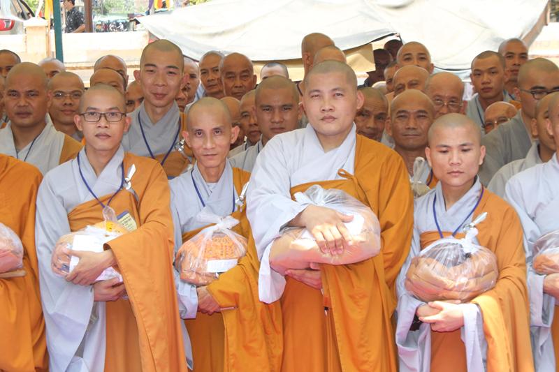 Đồng Tháp: Truyền Giới Tỳ Kheo &amp; Bế Mạc Giới Đàn