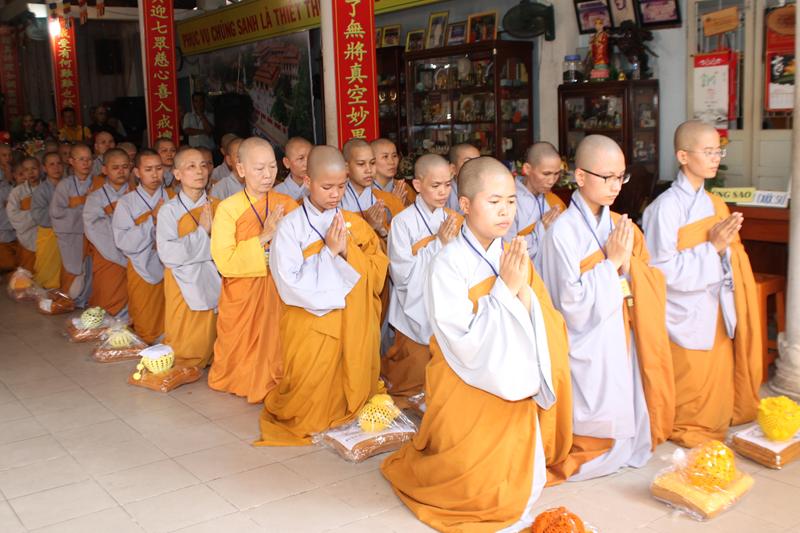 Đồng Tháp: Truyền Giới Tỳ Kheo &amp; Bế Mạc Giới Đàn