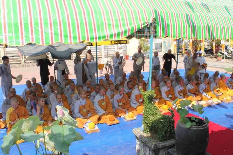 Đồng Tháp: Truyền Giới Tỳ Kheo &amp; Bế Mạc Giới Đàn