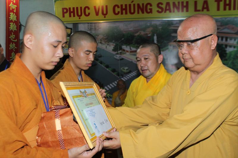 Đồng Tháp: Truyền Giới Tỳ Kheo &amp; Bế Mạc Giới Đàn