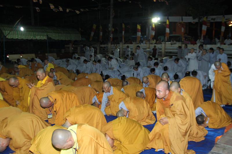 Đồng Tháp: Truyền Giới Tỳ Kheo &amp; Bế Mạc Giới Đàn