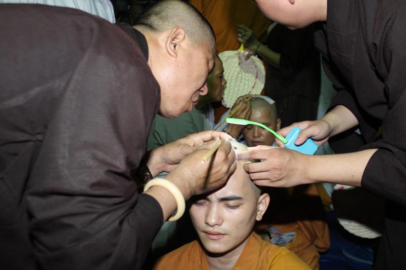 Đồng Tháp: Truyền Giới Tỳ Kheo &amp; Bế Mạc Giới Đàn