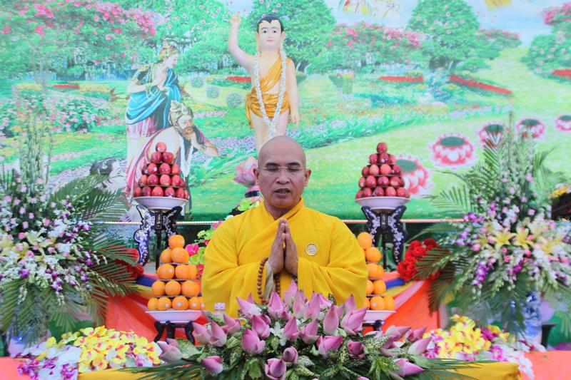 PG Đồng Tháp: Thuyết Pháp – Phóng Đăng – Diễu Hành Xe Hoa – Văn Nghệ