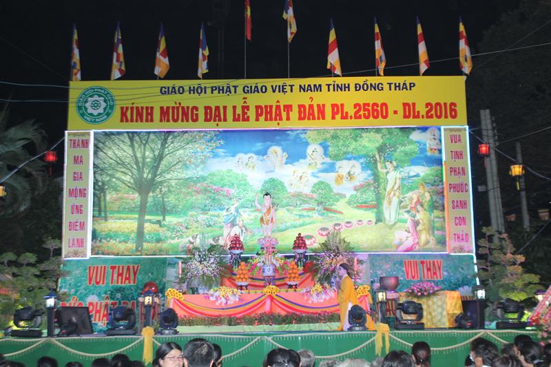 PG Đồng Tháp: Thuyết Pháp – Phóng Đăng – Diễu Hành Xe Hoa – Văn Nghệ