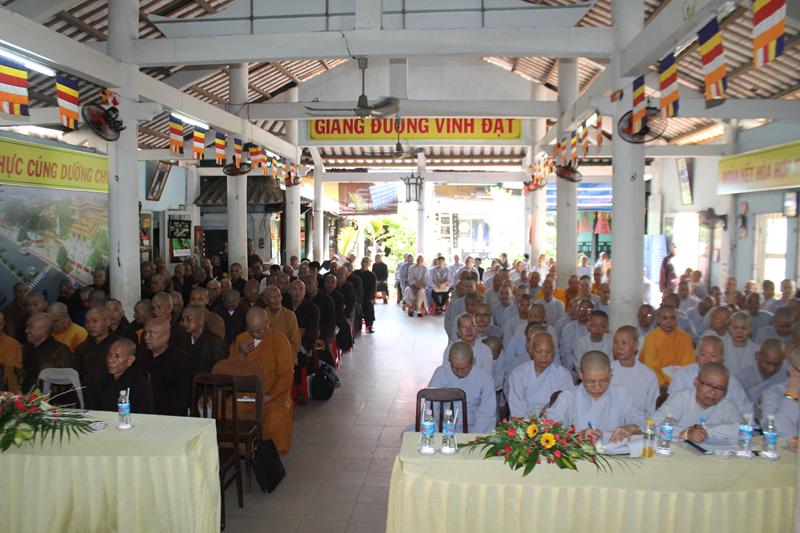 BTS. PG Đồng Tháp Khai Giảng Khóa Hành Chánh Trụ Trì Năm 2016