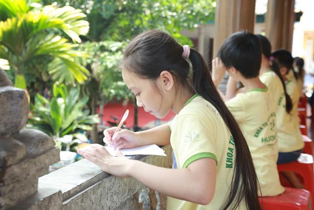 Thái Nguyên bế mạc khóa tu &quot;Hương Từ Bi &quot; chùa Từ Quang