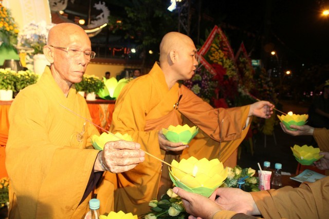 TP.Hồ Chí Minh - Bình Dương: Dấu ấn Phật Đản 2560 - DL: 2016