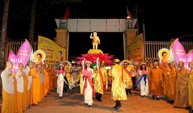 TP.Hồ Chí Minh - Bình Dương: Dấu ấn Phật Đản 2560 - DL: 2016