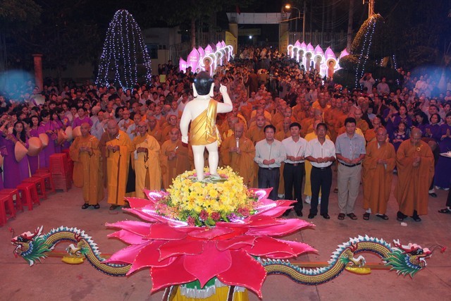 TP.Hồ Chí Minh - Bình Dương: Dấu ấn Phật Đản 2560 - DL: 2016