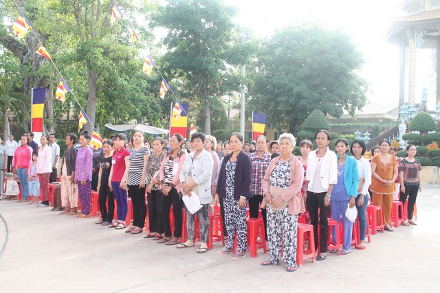 Bình Dương: Chào mừng đại lễ Phật đản 2560 - DL: 2016