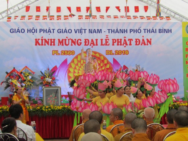 Thái Bình: BTS PG TP.Thái Bình tổ chức Đại lễ Phật đản PL.2560-DL.2016