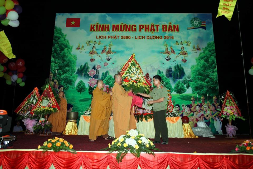 Thanh Hóa: BTS GHPGVN huyện Quảng Xương kính mừng Đại lễ Phật đản PL: 2560