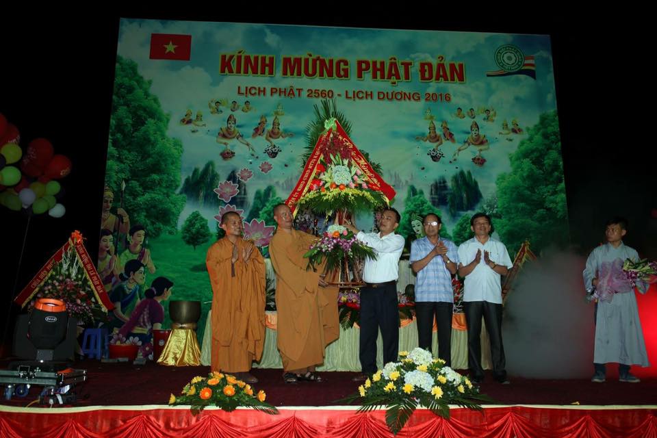 Thanh Hóa: BTS GHPGVN huyện Quảng Xương kính mừng Đại lễ Phật đản PL: 2560