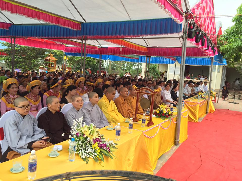Nga Sơn: Khai mạc lễ hội Văn hóa truyền thống chùa Kim Liên