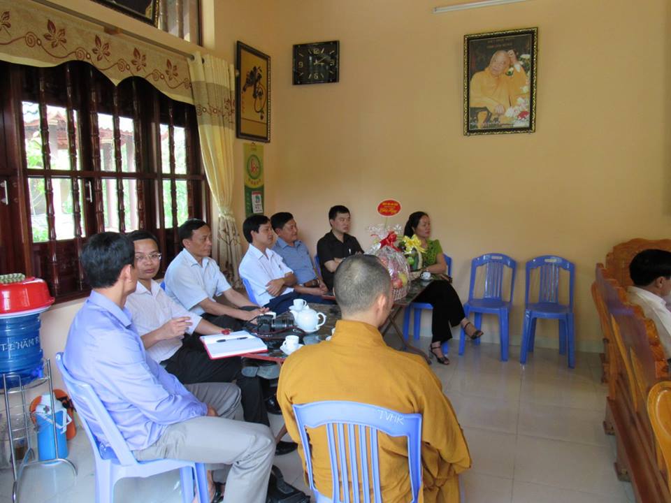 Thanh Hóa: Lãnh đạo tỉnh, Thành phố chúc mừng Phật đản tại TV. Trúc Lâm Hàm Rồng