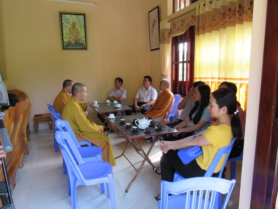 Thanh Hóa: Lãnh đạo tỉnh, Thành phố chúc mừng Phật đản tại TV. Trúc Lâm Hàm Rồng