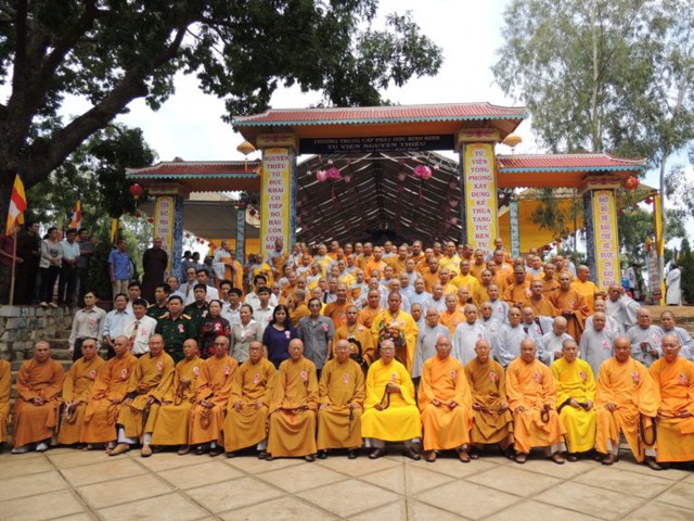 Cung tiễn Ân Sư