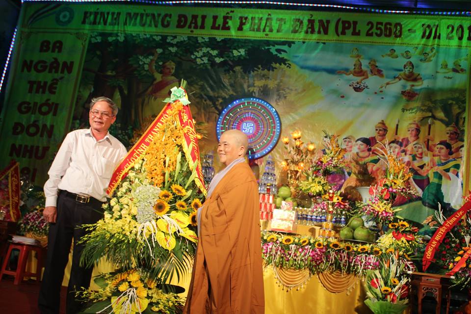 Thanh Hóa: Ban Trị Sự GHPGVN huyện Vĩnh Lộc tổ chức đại lễ Phật đản PL.2560