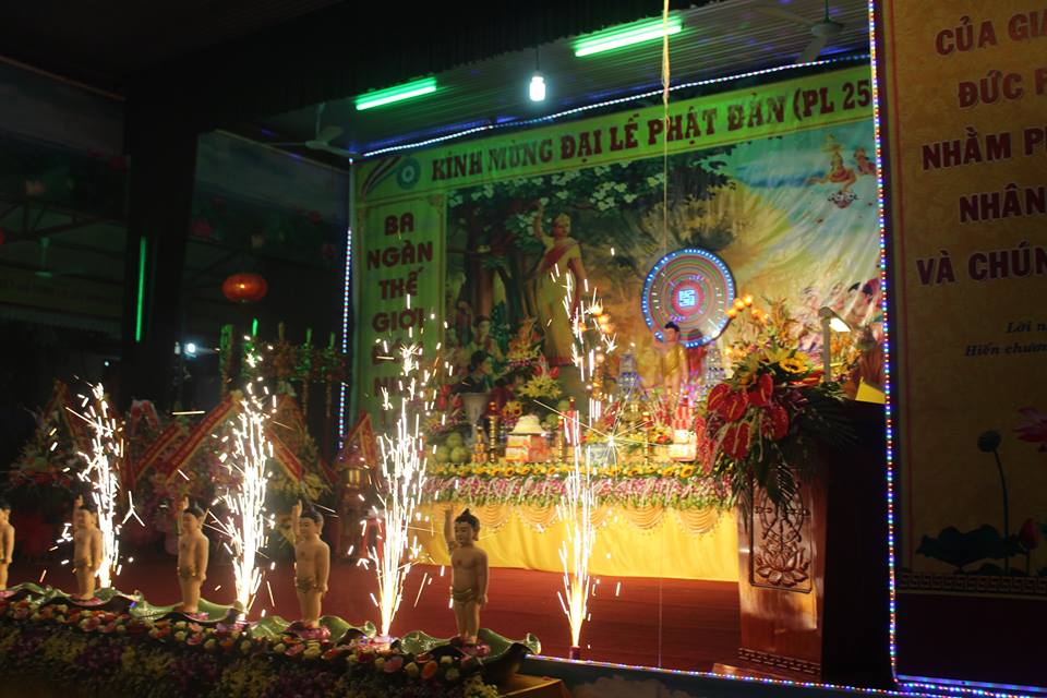 Thanh Hóa: Ban Trị Sự GHPGVN huyện Vĩnh Lộc tổ chức đại lễ Phật đản PL.2560