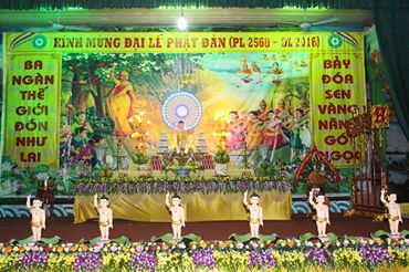 Thanh Hóa: Ban Trị Sự GHPGVN huyện Vĩnh Lộc tổ chức đại lễ Phật đản PL.2560