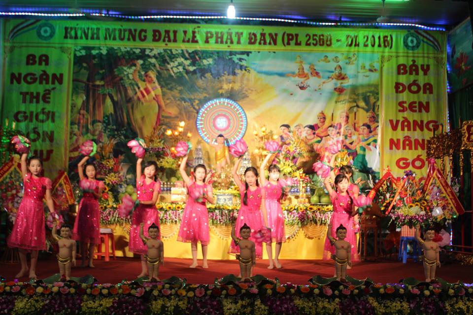 Thanh Hóa: Ban Trị Sự GHPGVN huyện Vĩnh Lộc tổ chức đại lễ Phật đản PL.2560