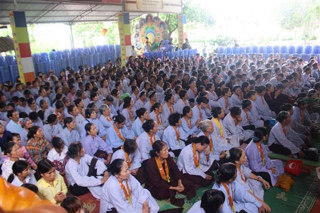 Thanh Hóa: Diễu hành xe đạp mừng Phật đản sinh