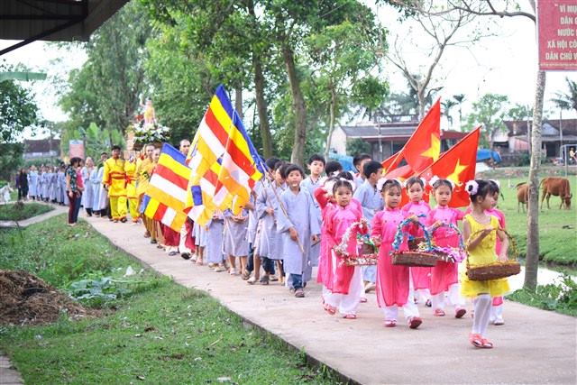 Thanh Hóa: Rước Phật quanh làng tại huyện Triệu Sơn