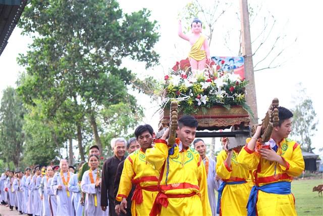 Thanh Hóa: Rước Phật quanh làng tại huyện Triệu Sơn
