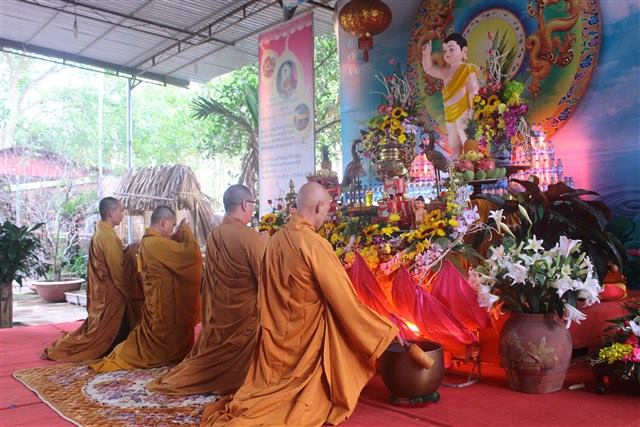 Thanh Hóa: Rước Phật quanh làng tại huyện Triệu Sơn