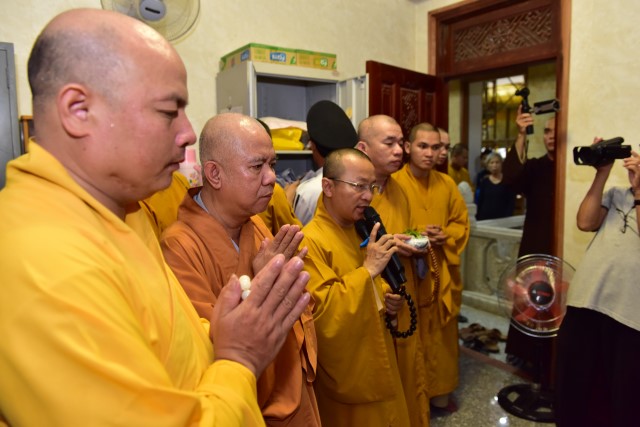 Chùa Giác Ngộ: Lễ nhập quan Tỳ kheo ni Thích Nữ Diệu Huệ