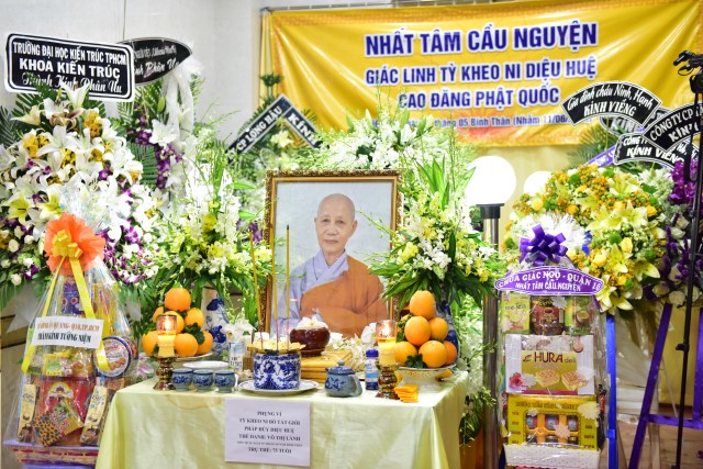 Chùa Giác Ngộ: Lễ di quan nhục thân cố Tỳ kheo ni Thích Nữ Diệu Huệ