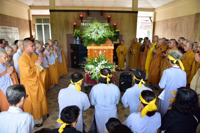 Chùa Giác Ngộ: Lễ di quan nhục thân cố Tỳ kheo ni Thích Nữ Diệu Huệ