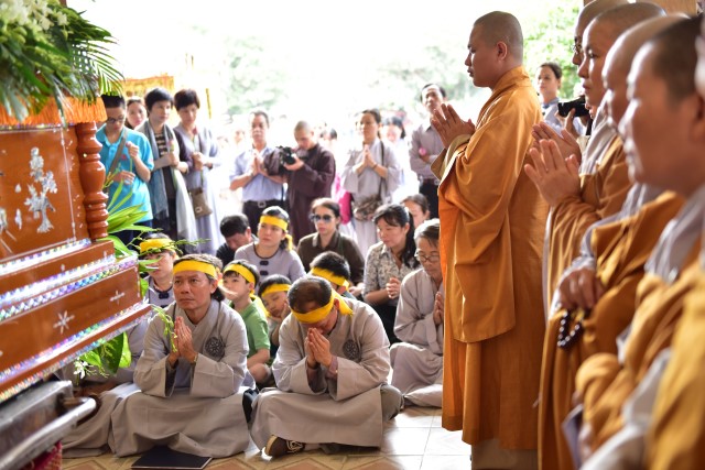 Chùa Giác Ngộ: Lễ di quan nhục thân cố Tỳ kheo ni Thích Nữ Diệu Huệ