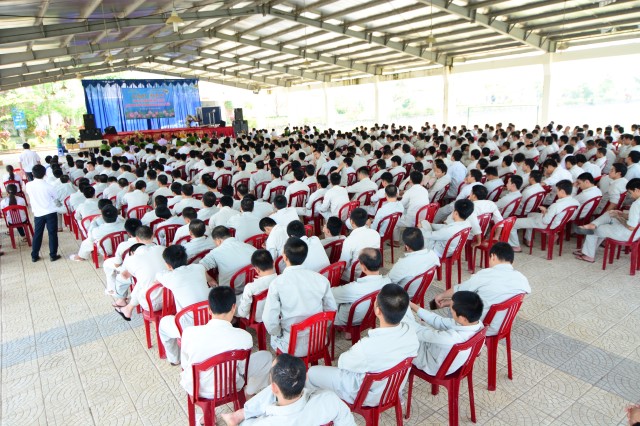 Đà Nẵng: TT.Thích Nhật Từ chia sẻ với 560 học viên cai nghiện ma túy