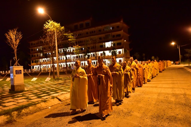 Chùm ảnh: Một ngày tu học tại trường hạ Học viện PGVN tại TP. HCM