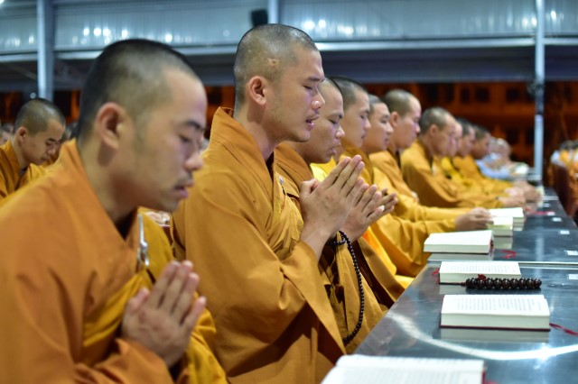 Chùm ảnh: Một ngày tu học tại trường hạ Học viện PGVN tại TP. HCM