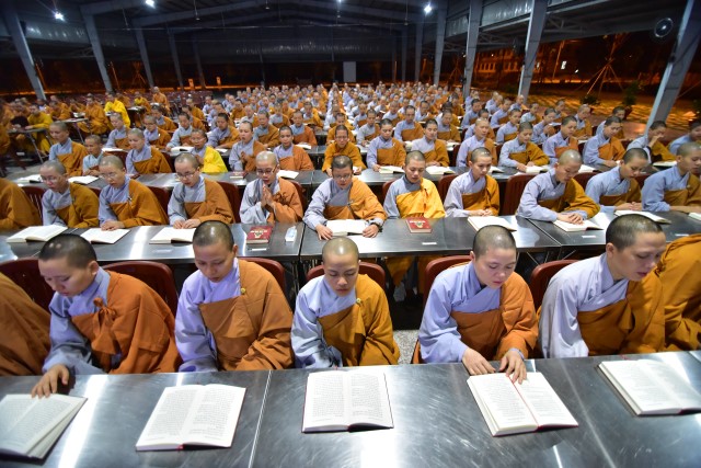 Chùm ảnh: Một ngày tu học tại trường hạ Học viện PGVN tại TP. HCM