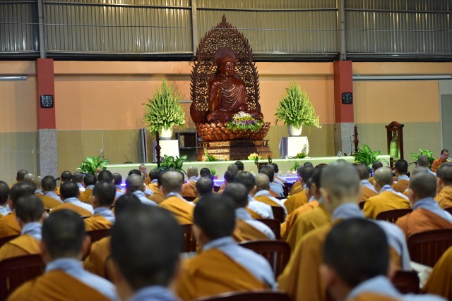 Chùm ảnh: Một ngày tu học tại trường hạ Học viện PGVN tại TP. HCM