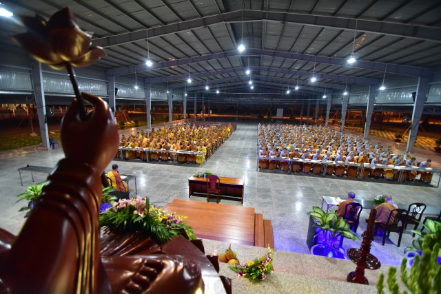 Chùm ảnh: Một ngày tu học tại trường hạ Học viện PGVN tại TP. HCM