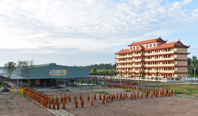 Chùm ảnh: Một ngày tu học tại trường hạ Học viện PGVN tại TP. HCM