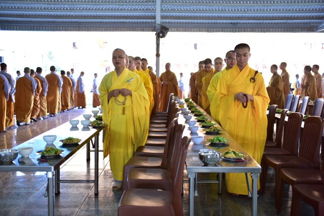 Chùm ảnh: Một ngày tu học tại trường hạ Học viện PGVN tại TP. HCM