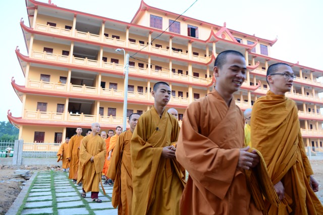 Tăng ni sinh tại học viện PGVN tại TP. HCM bắt đầu vào nề nếp sinh hoạt