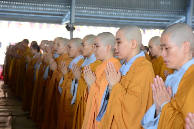 Tăng ni sinh tại học viện PGVN tại TP. HCM bắt đầu vào nề nếp sinh hoạt