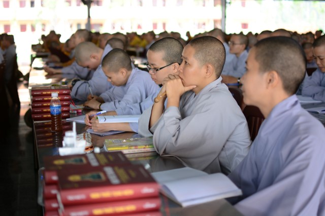 Khóa tu Ngày An Lạc thường kỳ tại Học viện Phật giáo tại TP.HCM