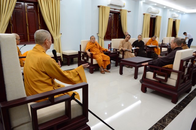 Tăng ni sinh tại học viện PGVN tại TP. HCM bắt đầu vào nề nếp sinh hoạt