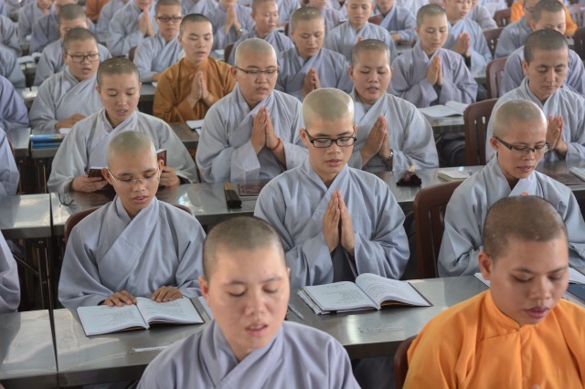 Khóa tu Ngày An Lạc thường kỳ tại Học viện Phật giáo tại TP.HCM