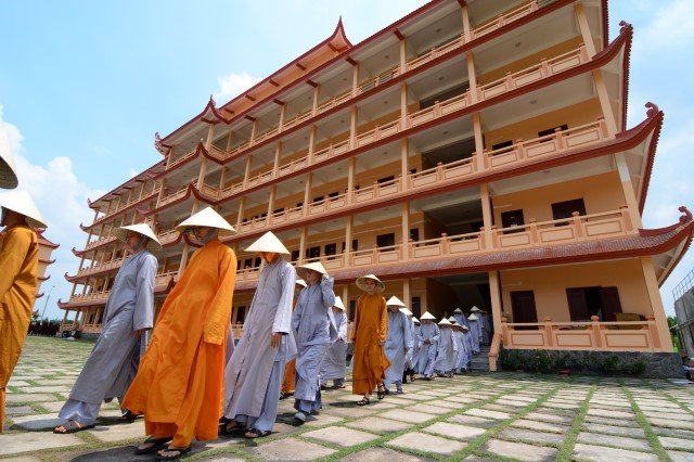 Tăng ni sinh tại học viện PGVN tại TP. HCM bắt đầu vào nề nếp sinh hoạt