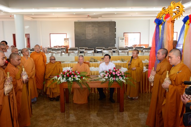 Nguyên Chủ tịch nước Trương Tấn Sang thăm Học viện PGVN tại TP. HCM